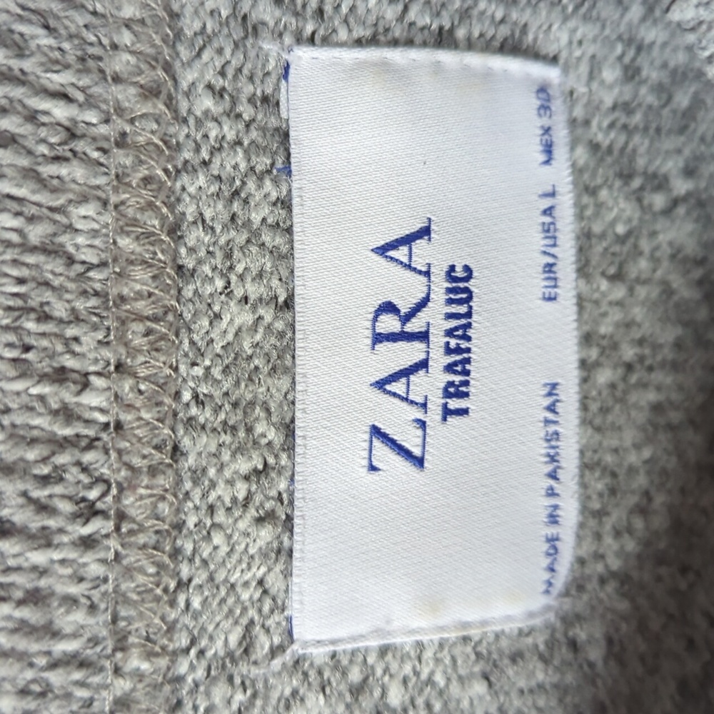 Zara Gray Textured Ruffle-Hem Sweater - Picture 2 of 5